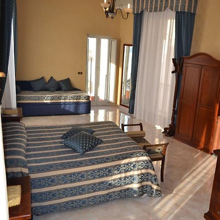 Bed and Breakfast Toledo Neapol Exteriér fotografie