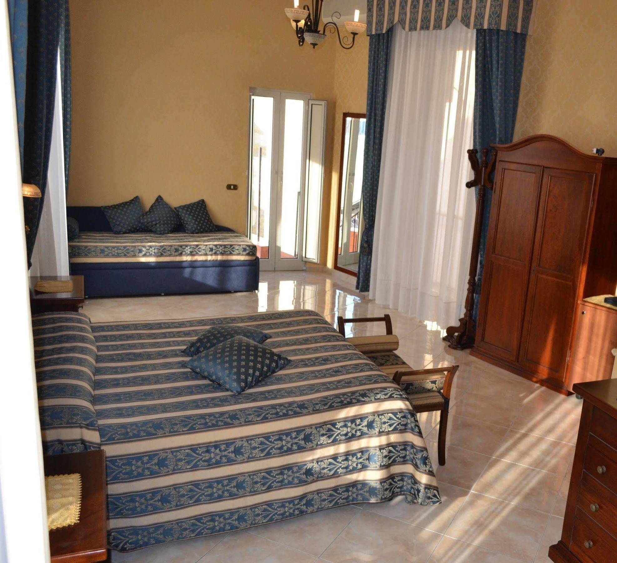 Bed and Breakfast Toledo Neapol Exteriér fotografie