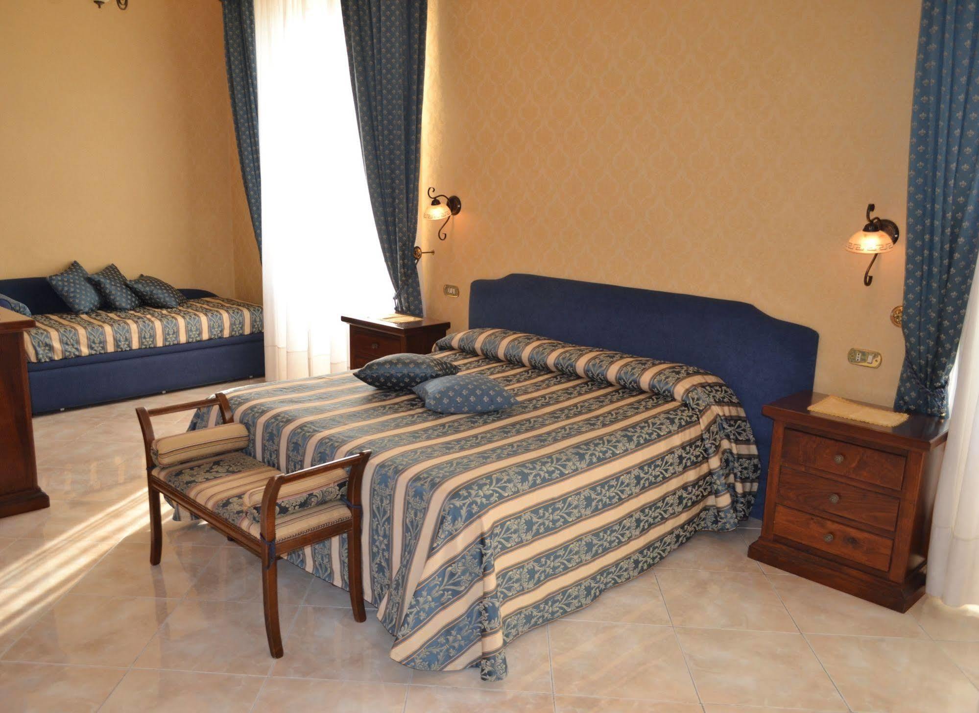 Bed and Breakfast Toledo Neapol Exteriér fotografie